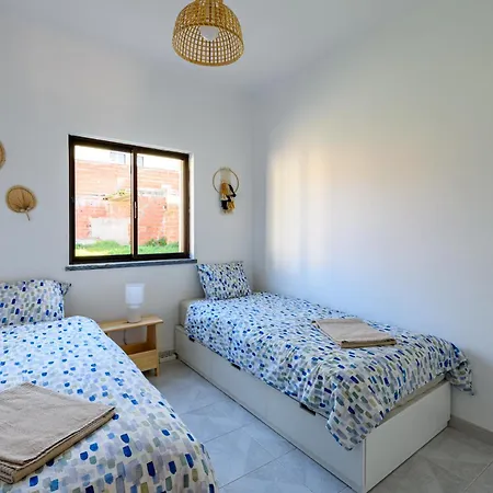 House With Garden, Baleal Peniche Dom wakacyjny